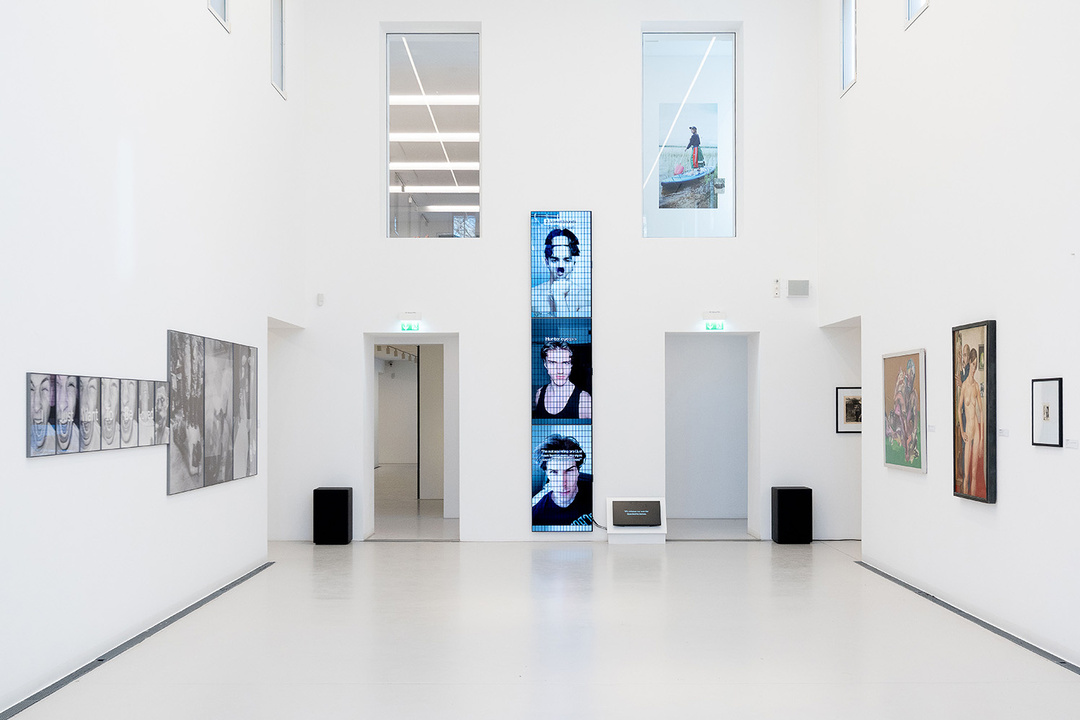 Exhibition view, *Bereitschaft*, video installation on TikTok, body culture and fascist aesthetics, 2024, Jakob Ganslmeier / Anna Zibelnik; photo: Bernd Schönberger