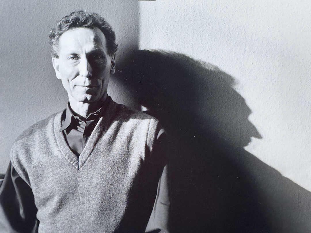Tom Schilling, ballet director and choreographer of the Komische Oper Berlin in his office, 1990; photo: Archie Kent