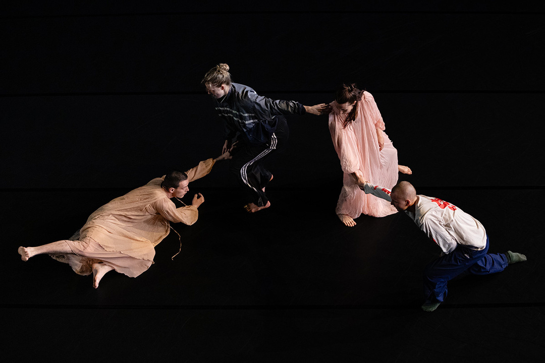*Cinq jours au soleil* by Emanuel Gat; photo: Julia Gat