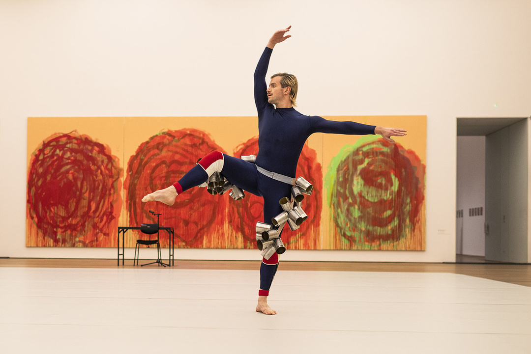 Dancers from the Gärtnerplatztheater Munich | Dancing Postmodernism | Merce Cunningham, exhibition view from *Five Friends. John Cage, Merce Cunningham, Jasper Johns, Robert Rauschenberg, Cy Twombly*, Museum Brandhorst, Munich, 2025; photo: Anna Schnauss / Museum Brandhorst