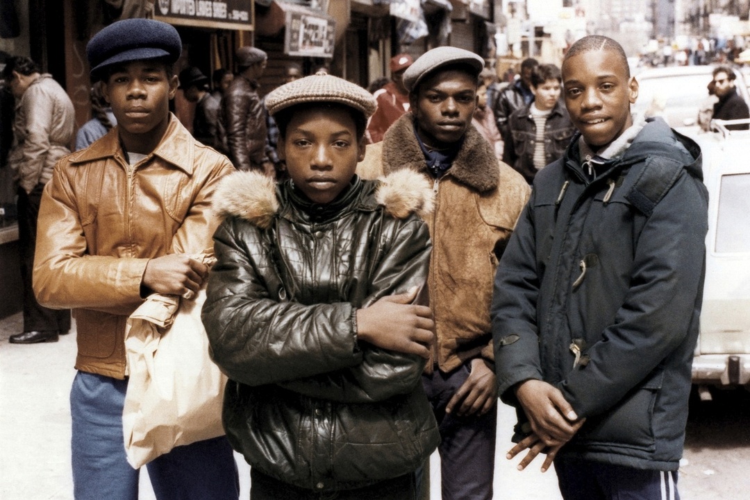 Jamel Shabazz, *Back in the Days, Lower East Side, Manhattan, NYC 1982*; © Jamel Shabazz, Courtesy Galerie Bene Taschen, Köln