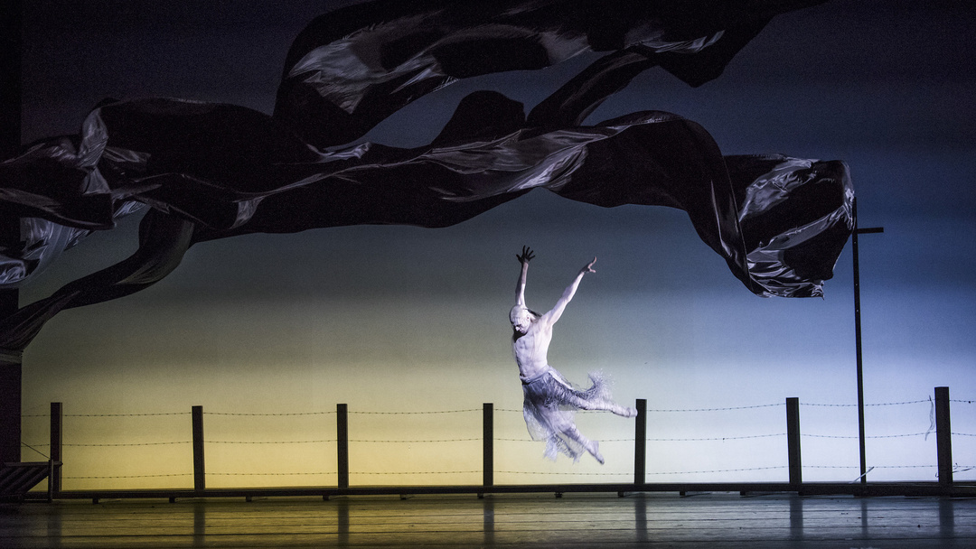 In «The Wind» von Arthur Pita ist die zentrale Szene eine Vergewaltigung. Foto: Tristram Kenton