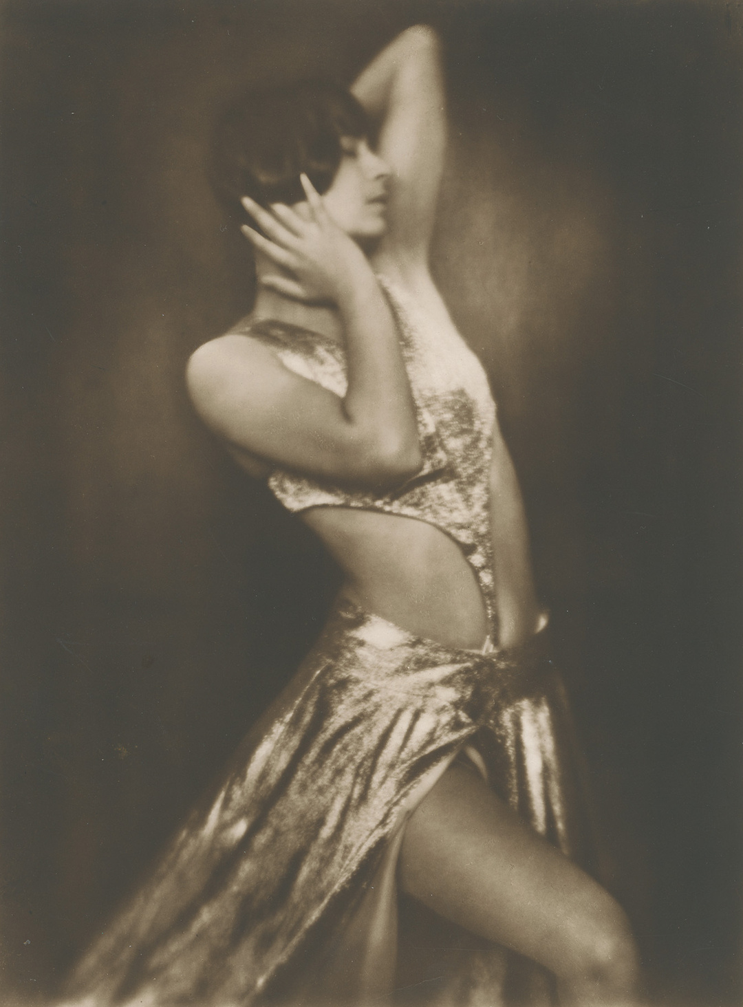 Yvonne Georgi as Salome, ca. 1929; photo: Ortéga/Deutsches Tanzarchiv Köln [11835]