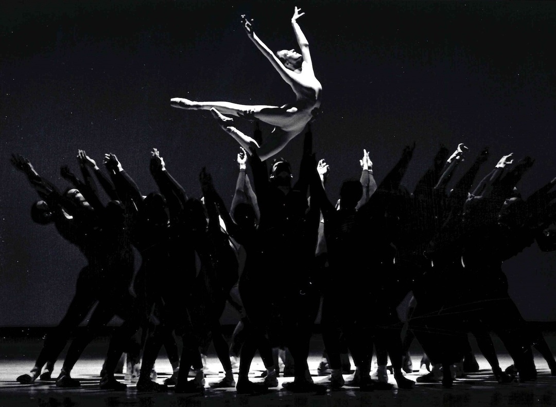 Sibylle Naundorf und Ensemble in Bach Kantate, 1996, Foto: Andreas Birkigt