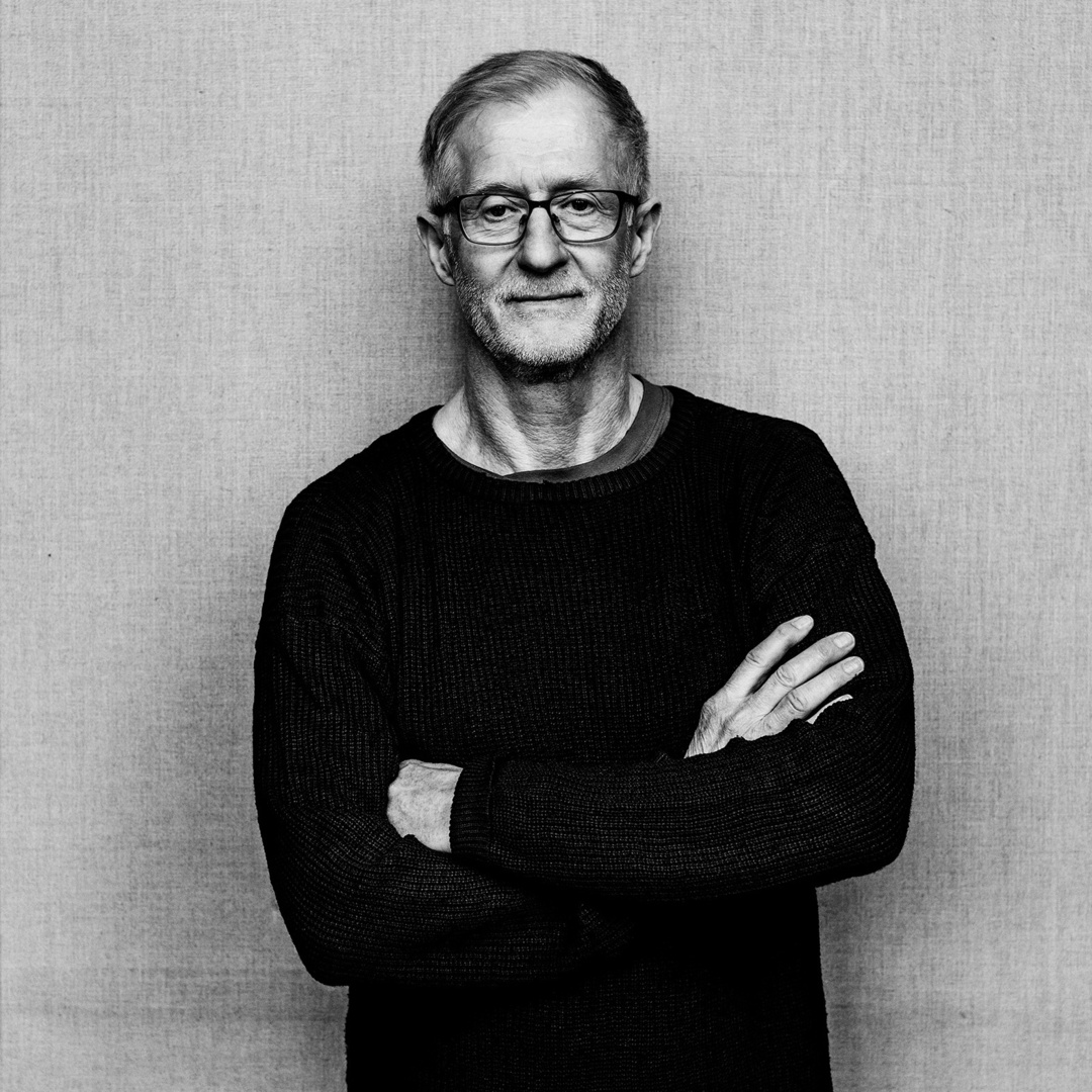 Portrait: Morgan Norman; background photo: *A Cup of Coffee* by Mats Ek, Royal Swedish Ballet; photo: Håkan Larsson
