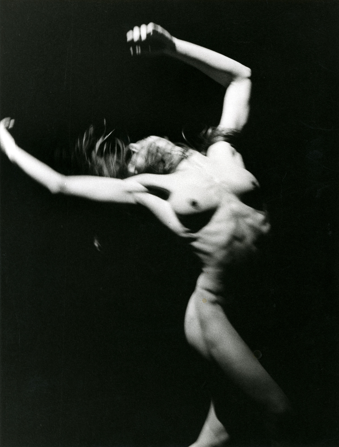 Beatrice Cordua in *Le Sacre* by John Neumeier, ca. 1972; photo and background: Günter Englert