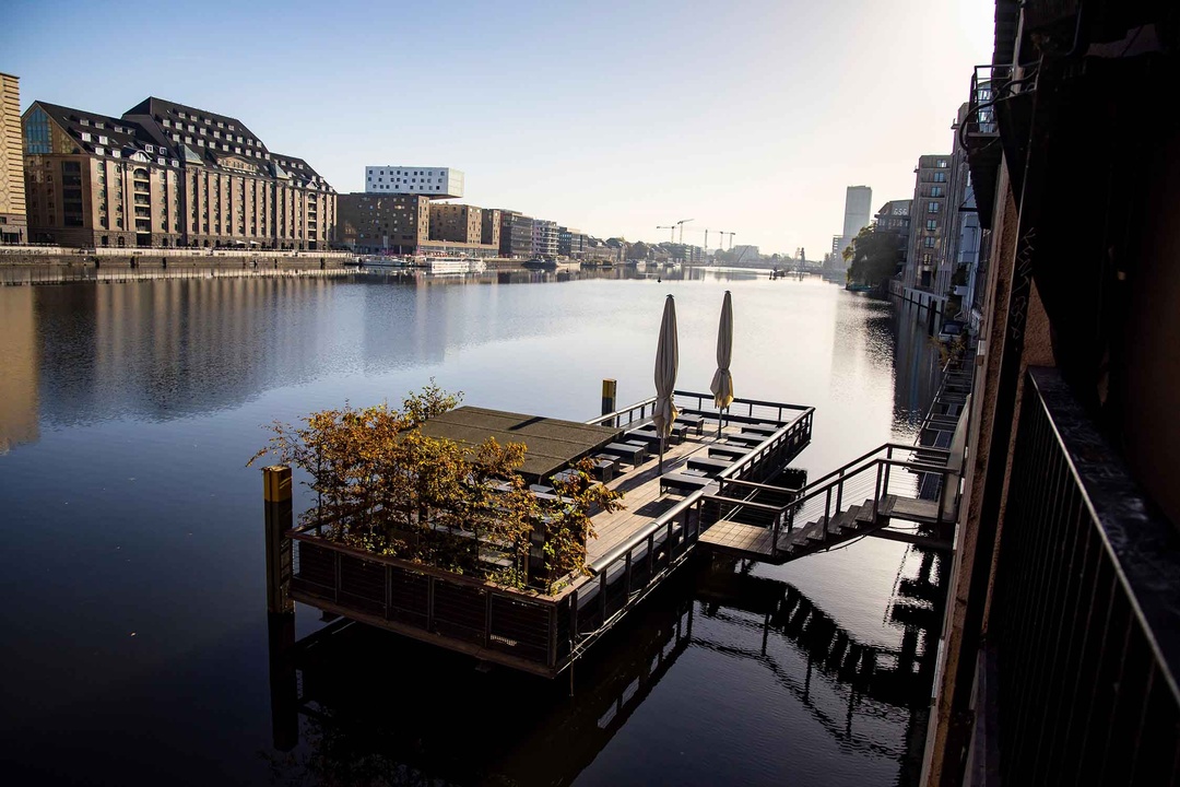 *Watergate*, outdoor area on the Spree, 2022; photo: imago/Emmanuele Contini