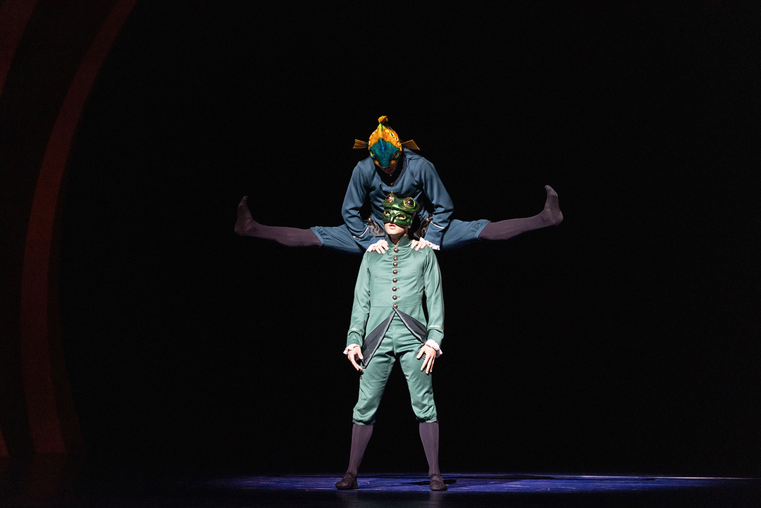 *Wunderland* by Alexei Ratmansky, Hamburg Ballet; photo: Kiran West