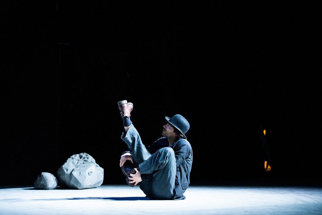 *Waiting for Godot* by Edvin Revazov ; photo: Christina Gotz