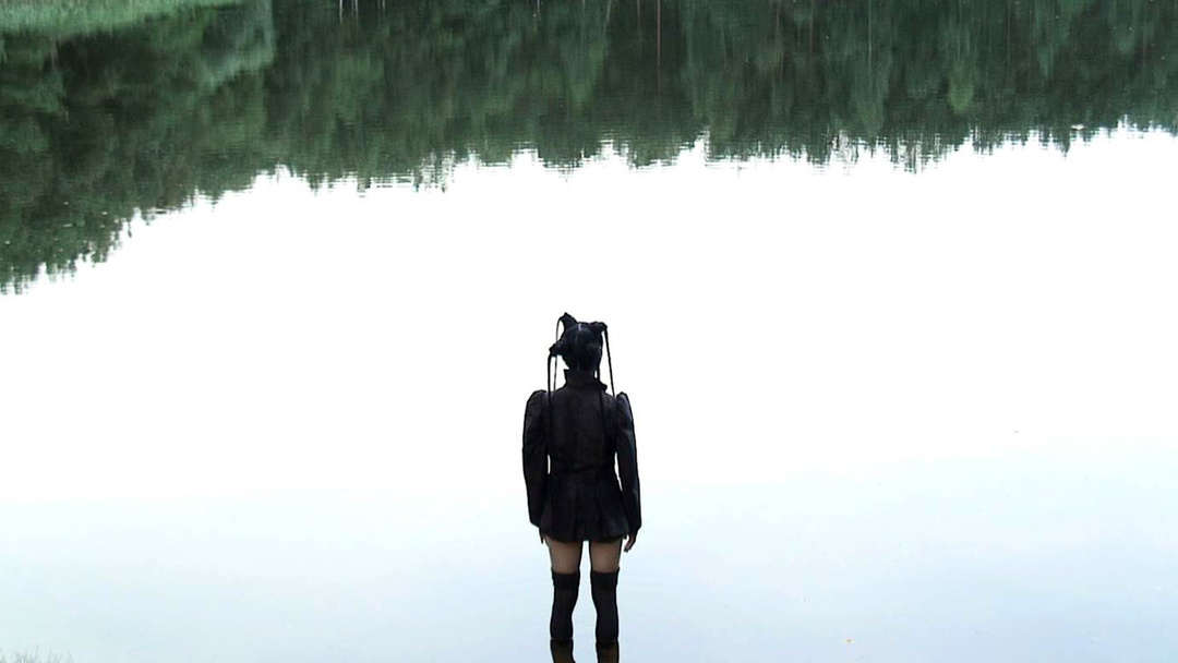 *The Owl*, site-specific performance, Bremen; photo: Nicolas Clements