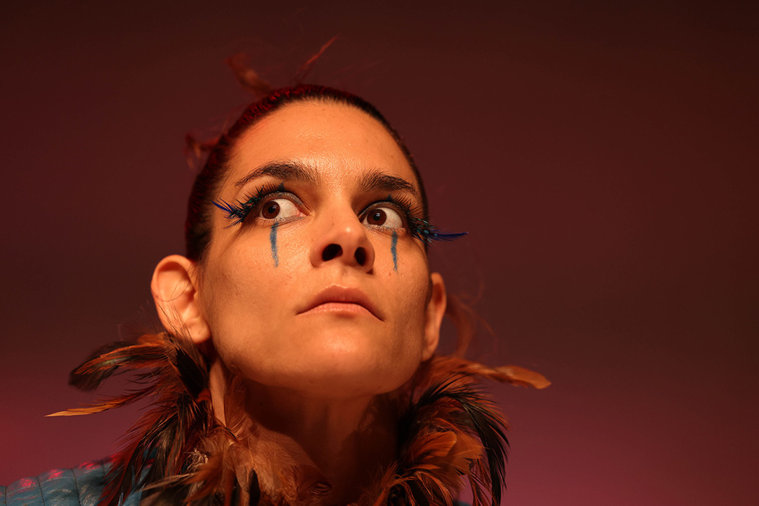 *Les Oiseaux* by Lenio Kaklea; photo: Albert Vida / Vertex Comunicacio