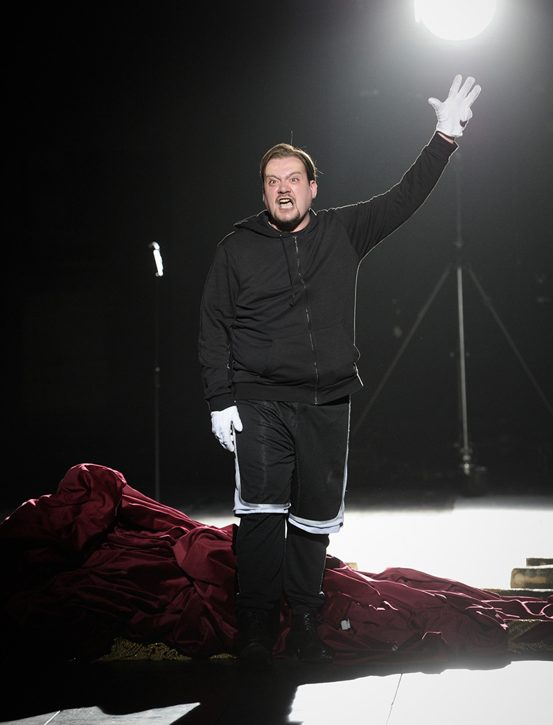 Im Kirschgarten, Foto: Theater