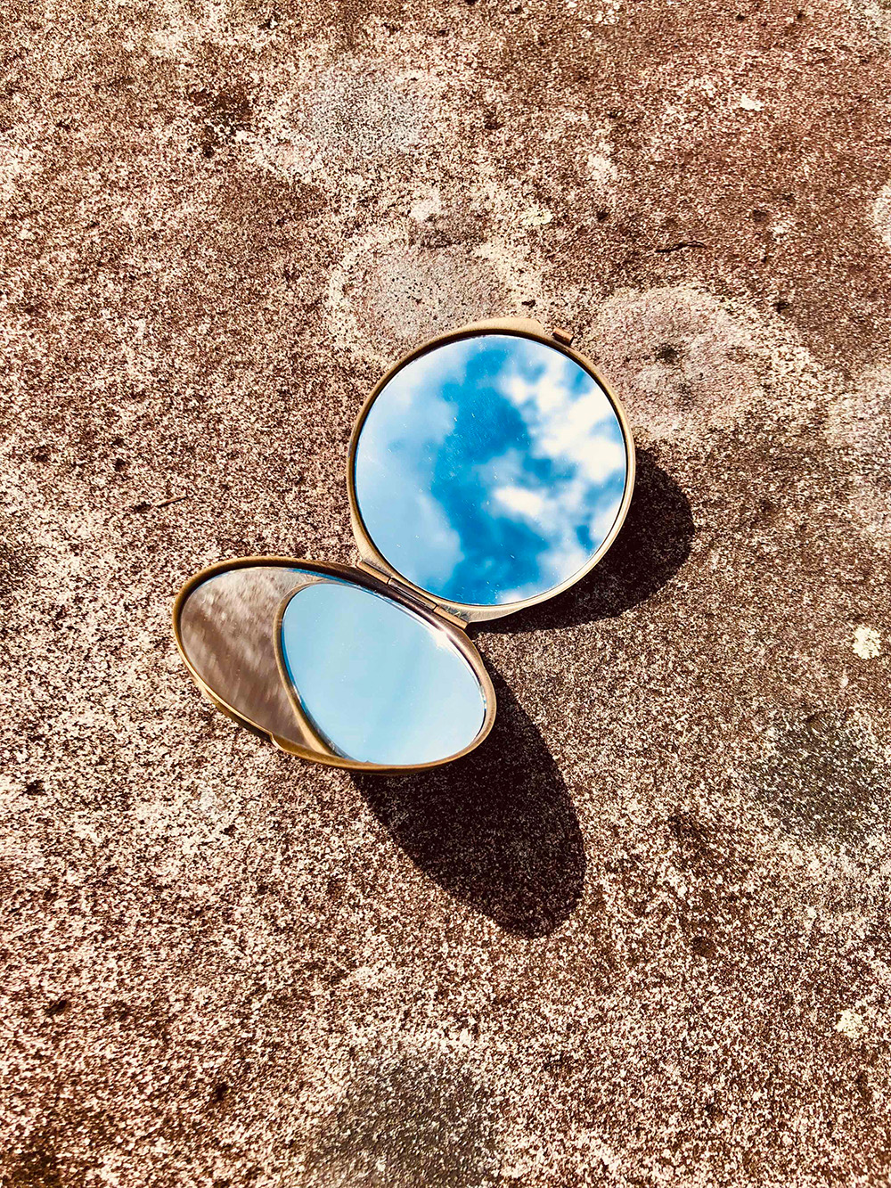 *Mirror*; photo: Ruth Geiersberger