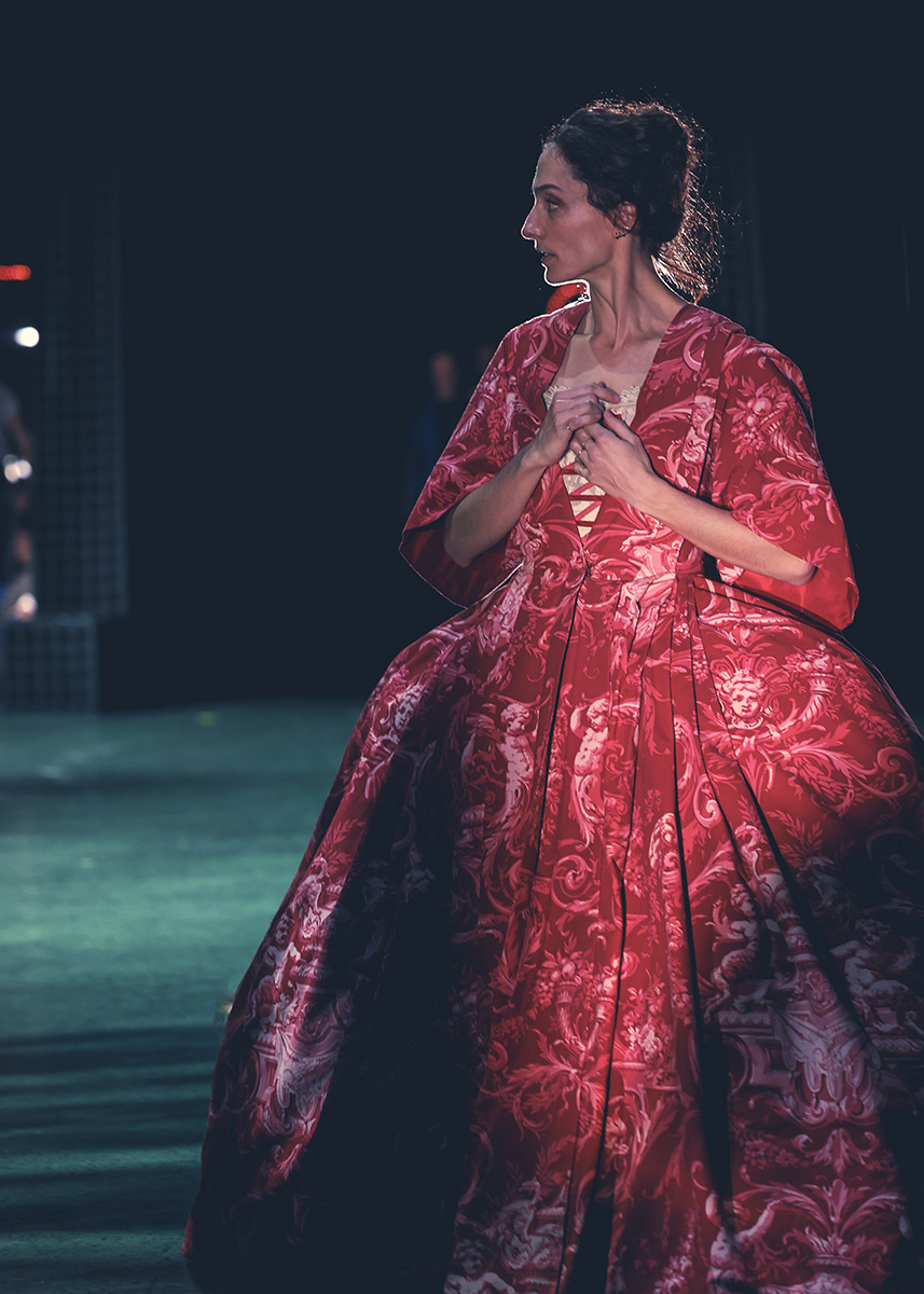 Dorothée Gilbert in *Le Parc* by Angelin Preljocaj; photo: Maria-Helena Buckley