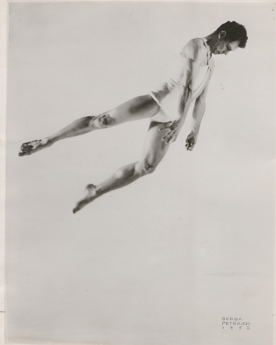 Merce Cunningham Dance Company in *Sixteen Dances for Soloist and Company of Three*, 1951, from the exhibition *Five Friends. John Cage, Merce Cunningham, Jasper Johns, Robert Rauschenberg, Cy Twombly*, Museum Brandhorst, Munich, 2025; photo and background: Gerda Peterich, 1952. © Courtesy of the Merce Cunningham Trust and the Jerome Robbins Dance Division, The New York Public Library